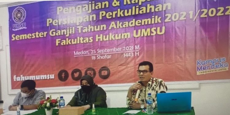 Jelang Semester Ganjil 2021/2022, Fakultas Hukum UMSU Gelar Pengajian dan Rapat Persiapan Perkuliahan