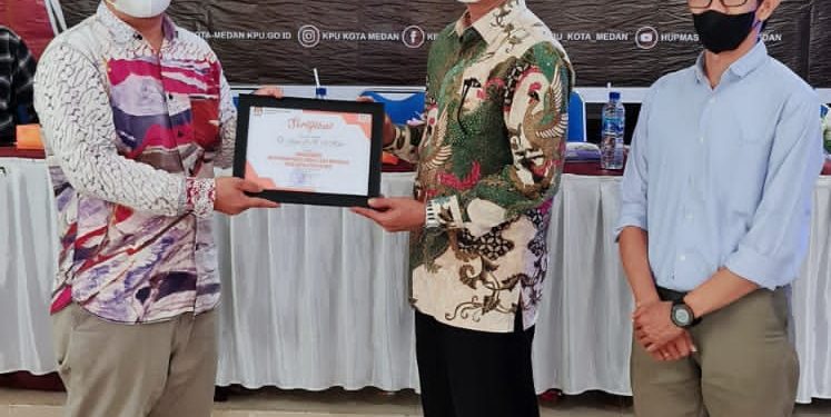 Dekan Hukum UMSU Sampaikan Materi Modus Operandi Politik SARA