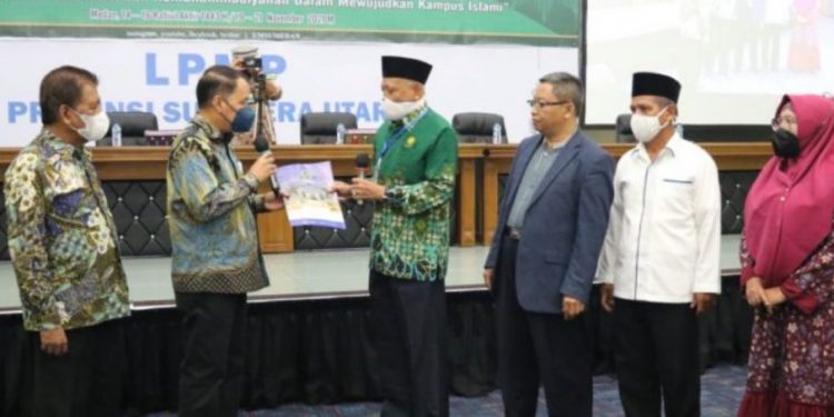 80 Dosen dan Tendik UMSU Ikuti Baitul Arqam