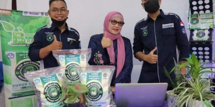 Enam Tim Kewirausahaan UMSU Gelar Bazar di Expo KMI Nasional 2021
