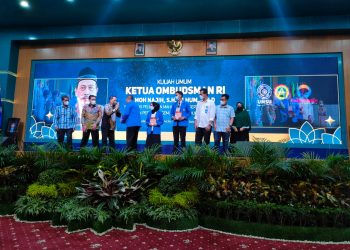 Rektor UMSU Melepas Mahasiswa Klinis Hukum Dan Peradilan Semu Fakultas Hukum
