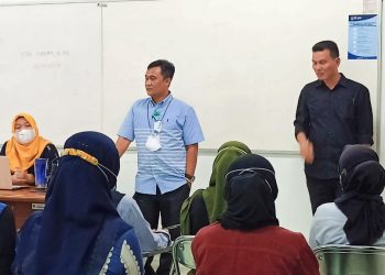 Pimpinan Fakultas Hukum UMSU Memantau PTM Pertama Pada Kelas Malam
