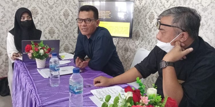 Diselah-selah Kesibukannya Sebagai Dekan Fakultas Hukum UMSU