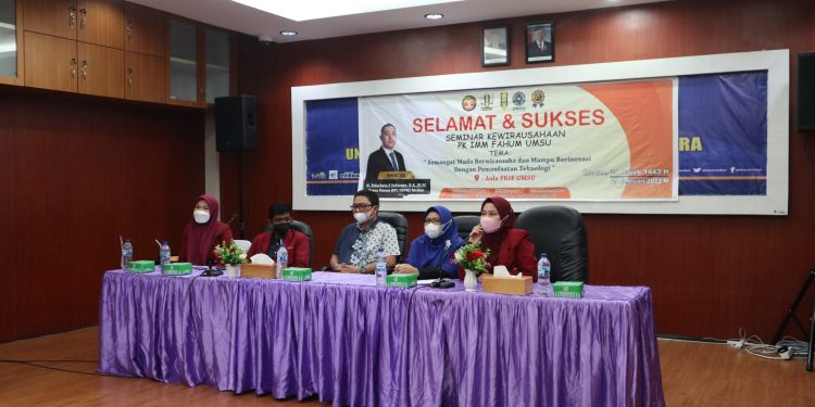Pimpinan Komisariat Ikatan Mahasiswa Muhammadiyah Fakultas Hukum melaksanakan Seminar Kewirausahaan untuk P.A 2021-2022 yang bertemakan: Semangat Muda Berwirausaha Dan Mampu Berinovasi Dengan Pemanfaatan Teknologi
