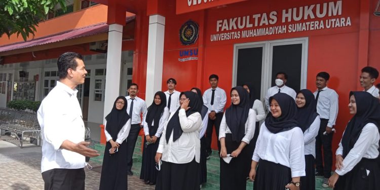 Mahasiswa Fakultas Hukum UMSU Harus Siap Menghadapi Revolusi 4.0 dan 5.0