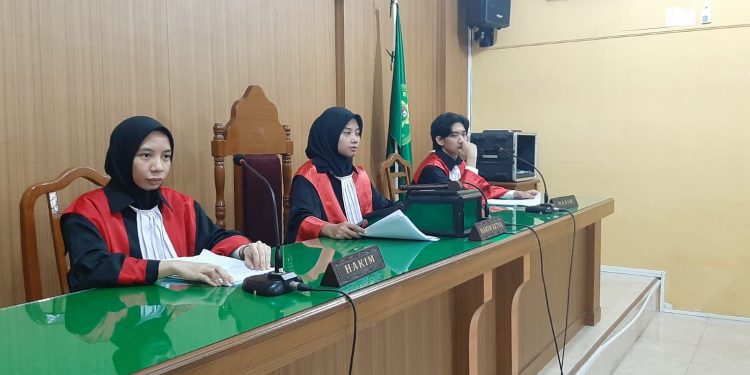 Pembukaan Sidang Peradilan Semu Fakultas Hukum UMSU