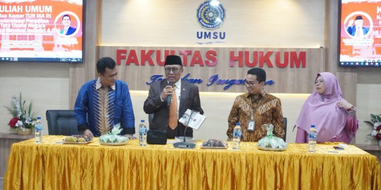 Wakil Rektor II Membuka Kuliah Umum oleh Ketua Kamar TUN Mahkamah Agung Republik Indonesia