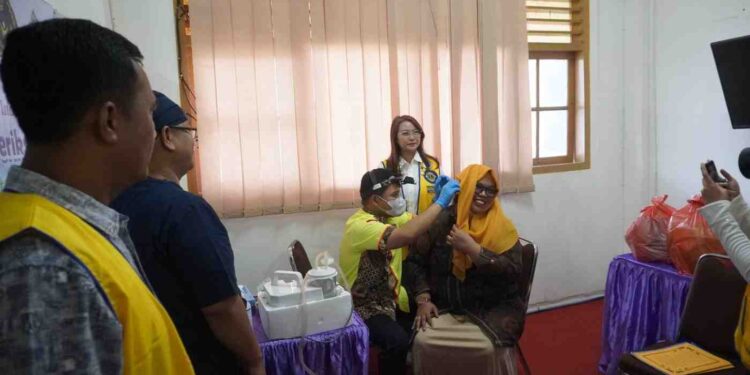 Sinergitas Fahum dan IKADH UMSU Bersama Lions Club Gelar Periksa Telinga dan Konseling Psikologis Gratis